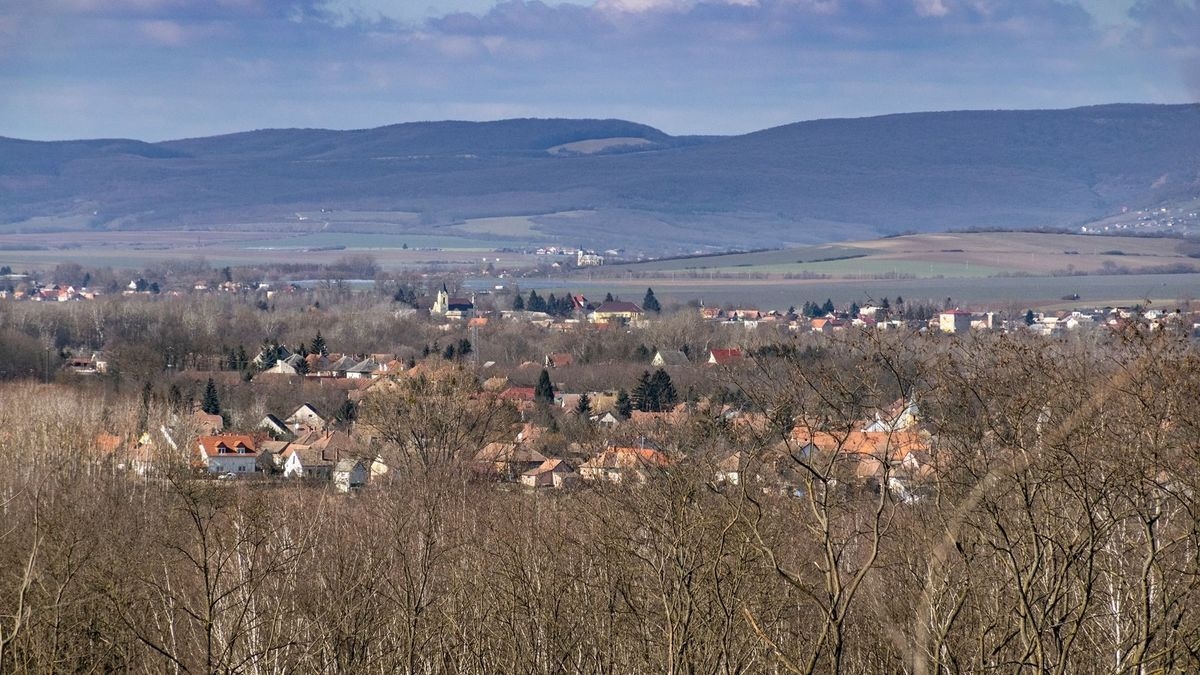 Pályázati forrásból válik biztonságosabbá a nyugat-nógrádi település, sőt, a pénzből még másra is fut