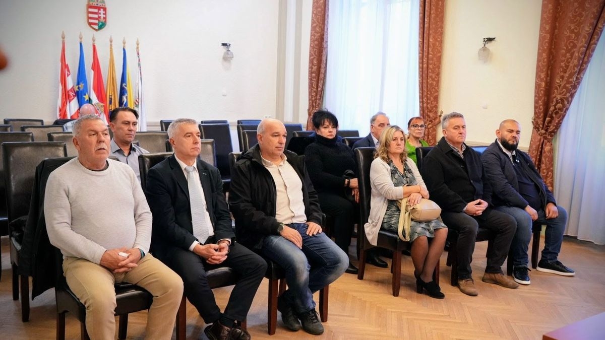 Megrázták a pénzfát Nógrádban, ezekre a városokra hullik a bőséges áldás